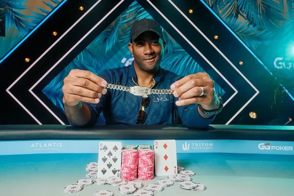 Imari Love impedes tri from Slovenian and wins Event 15 of WSOP Paradise