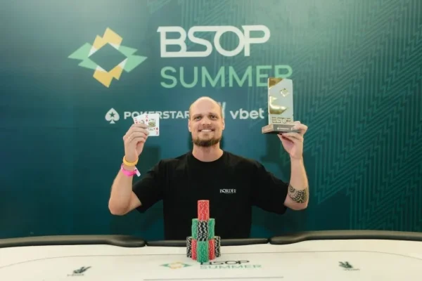 Ivan Ost does well in the envelopes and nails the BSOP Summer Mystery Bounty