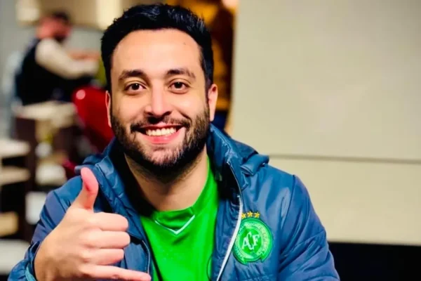 Bruno Carbonera wins the Mini Bounty Builder HR title on PokerStars