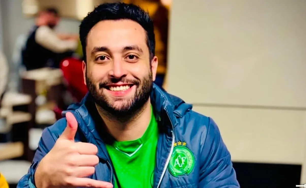 Bruno Carbonera wins the Mini Bounty Builder HR title on PokerStars