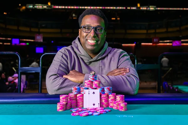 Maurice Hawkins is a two-time champion at WSOPC Tunica, reaches 23 rings and extends his record