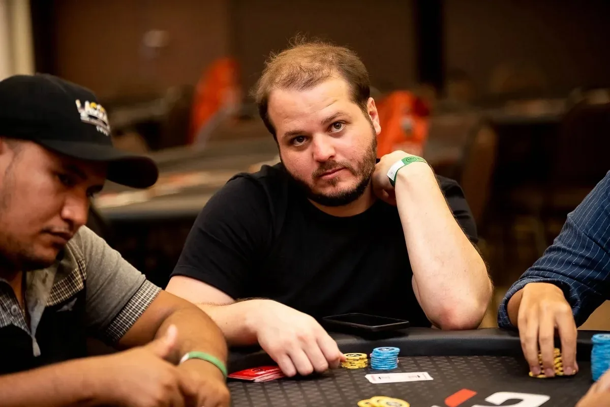 Luciano Hollanda reaches six figures with runner-up in Bounty Hunters HR ME