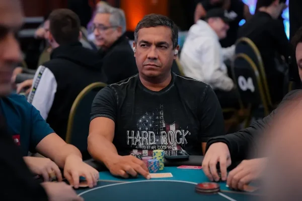 Daniel Freitas leads Main Event of BSOP São Paulo towards Day 3