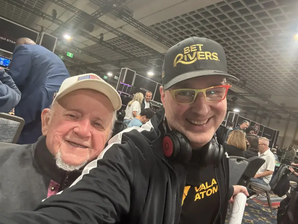 Perry Green, at 90 years old, still competes in the WSOP and advises: “play for fun”