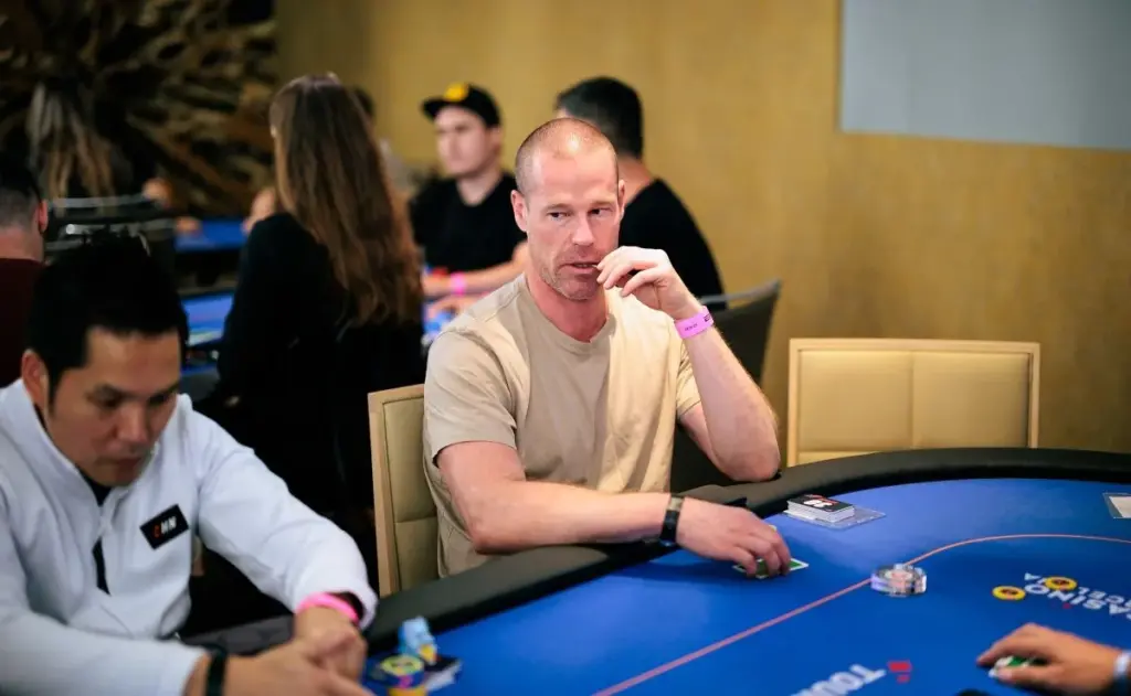 Patrik Antonius made a mistake and was short stack