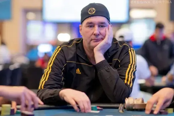 Phil Hellmuth suffers ‘slow roll’ during his own show and loses huge pot