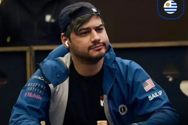 Felipe Costa rises to the podium of the Super High Roller of the Enjoy Poker Tour