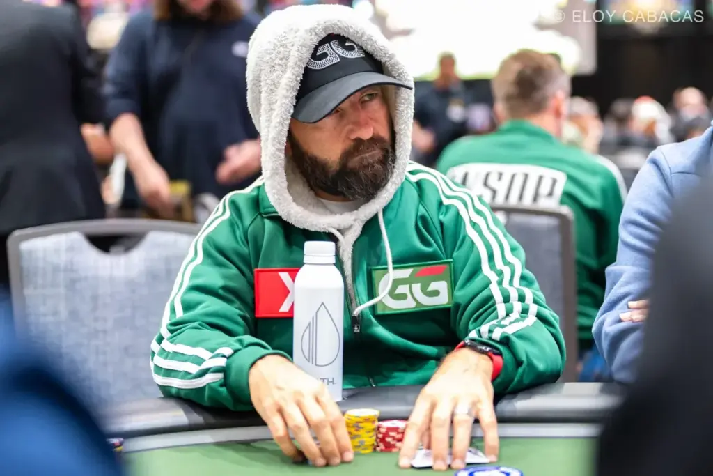 Negreanu admits to taking at least one break from the “vlogs” during the WSOP
