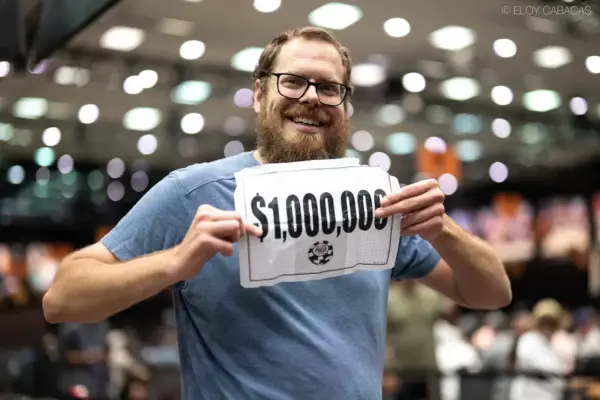 Andrew Shelton turns $550 into $1 million by drawing an envelope at the WSOP