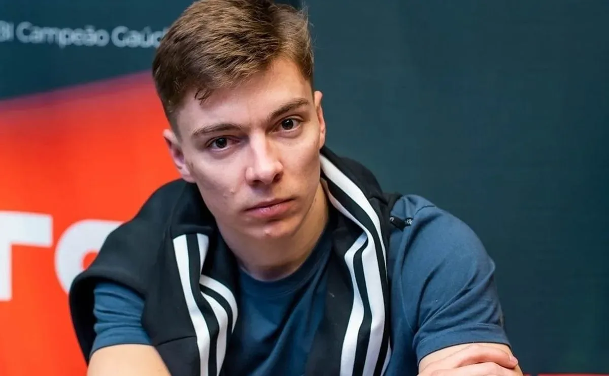 Eller Kirsten scores big with two hits on different online poker platforms