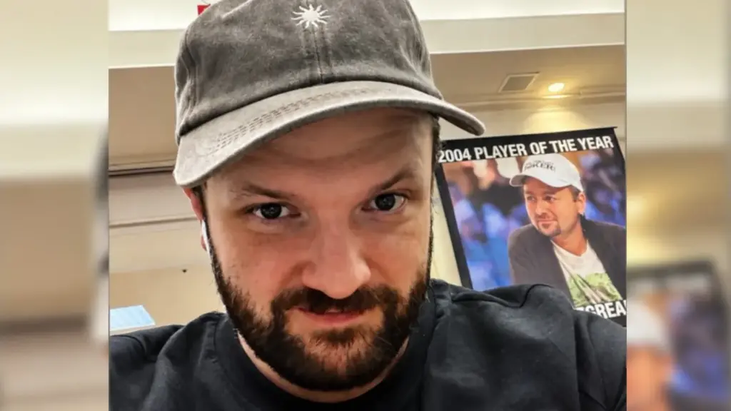 Vitor Dzivielevski had to change his cap during a WSOP tournament; understand