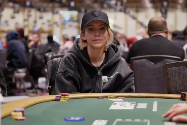 Set x set x AA: check out the cooler that eliminated Farah Galfond in the WSOP Main Event