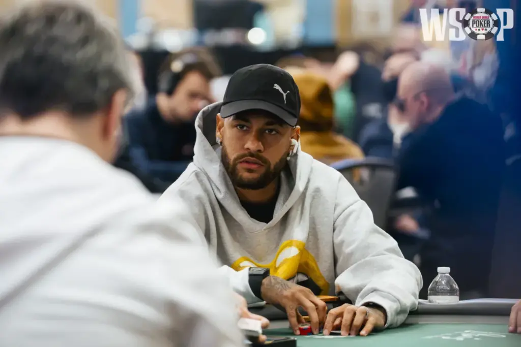 Neymar appears in Las Vegas to play the WSOP and impresses with his aggressiveness
