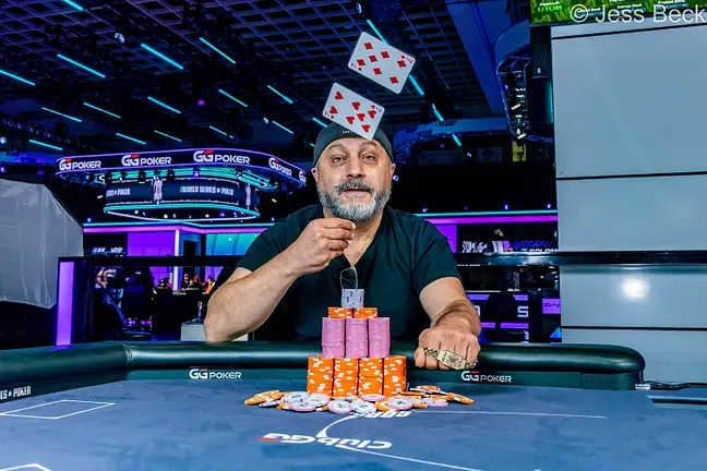 Johnny Oshana overcomes huge tournament and wins bracelet at WSOP
