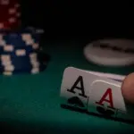 Misclick against AA ends in crazy bad beat on the last day of WSOP