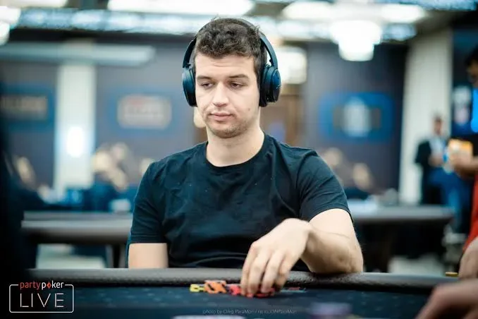 Michael Addamo wins the ninth GGMillion$ High Rollers title