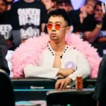 Han Feng stands out at the WSOP Main Event final table for his eccentric outfit
