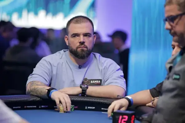 Pedro Padilha secures excellent prize with title in contention at GGPoker