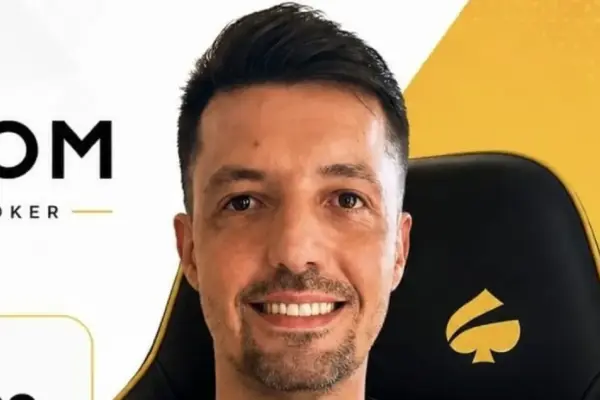 José Lucas Bazzo wins 21-Low of the WCOOP Boot Camp in a Brazilian one-two finish